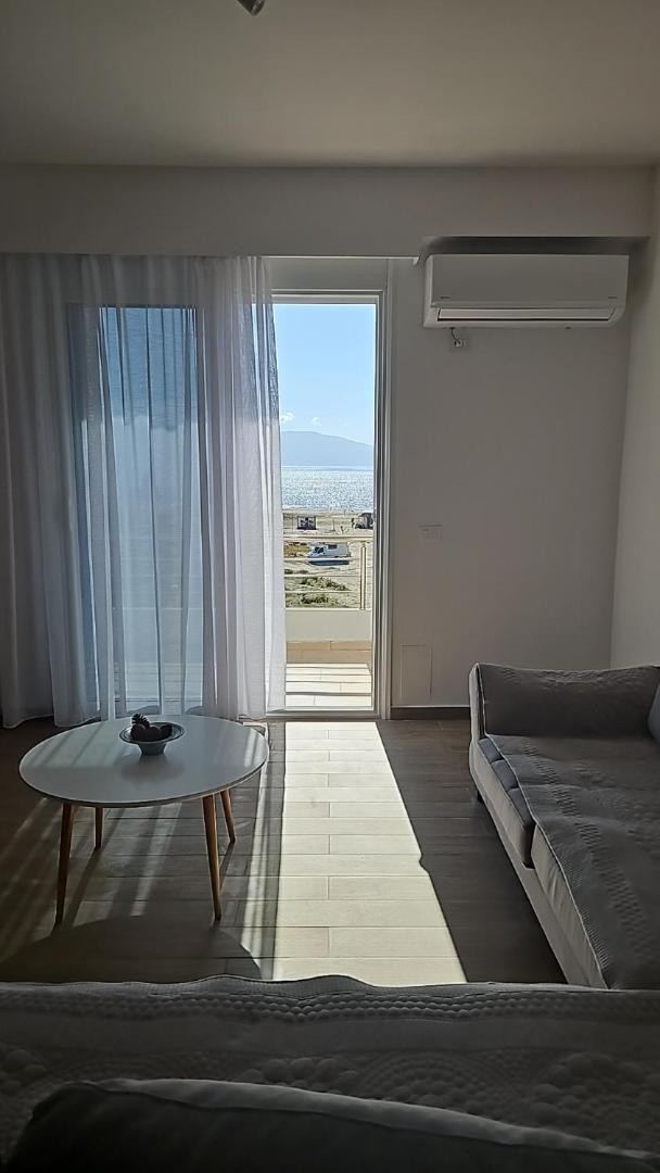 Sea & Sun Apartment Vlore Luaran gambar