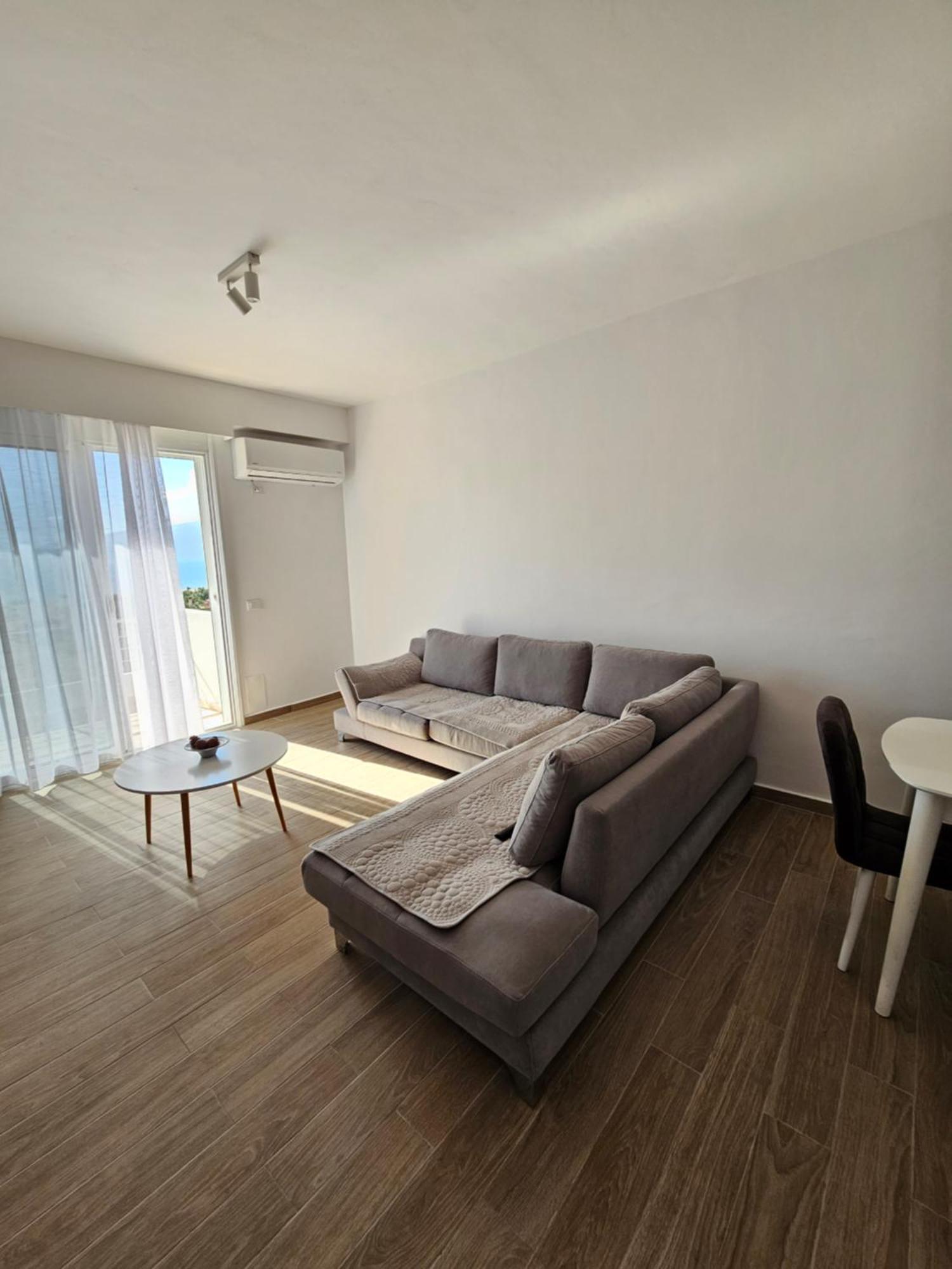 Sea & Sun Apartment Vlore Luaran gambar