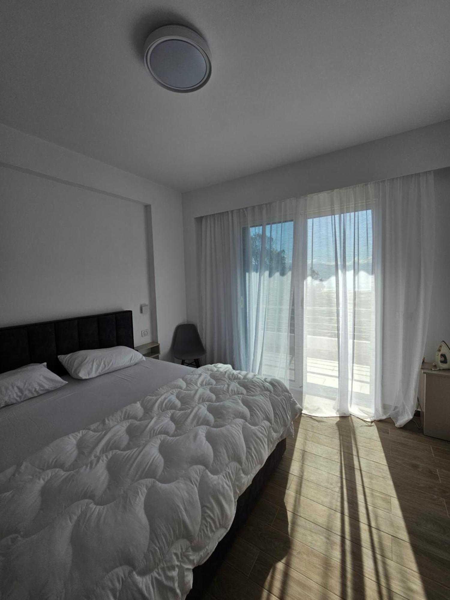 Sea & Sun Apartment Vlore Luaran gambar
